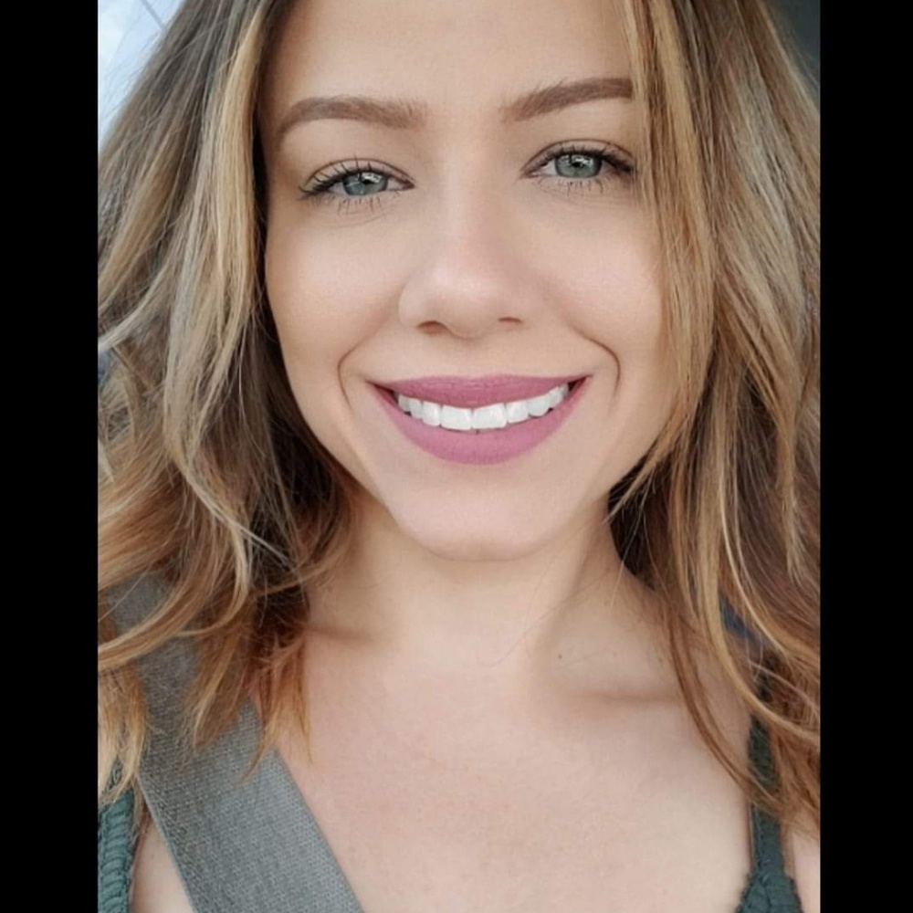 Meet your Posher, Deanna